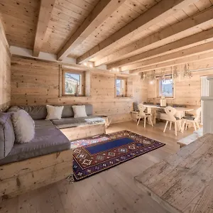  Appartamento Nevesole - Charming Flat Near Dolomiti Slopes